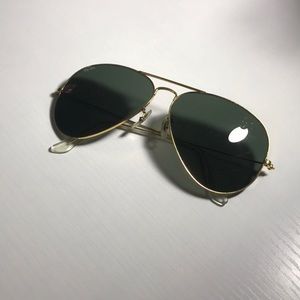 Aviator classic gold rim Ray-Bans